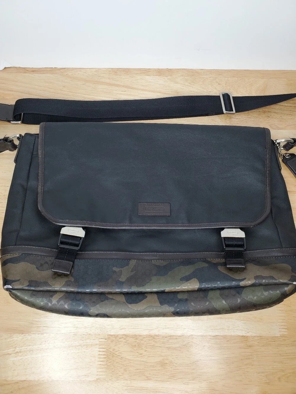 Coach Heritage Signature Messenger Bag Camo Black Mens F70941